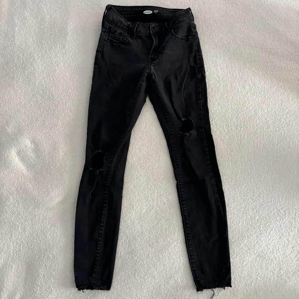 Women's Black Distressed Jeans, size 0